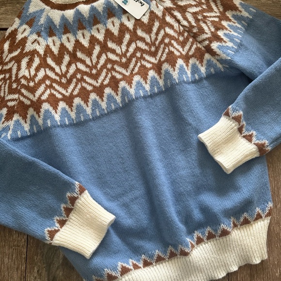 Blue and Brown Fair Isle oversized Women's Sweater, size small - Picture 2 of 8